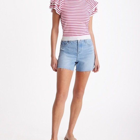 Express Pink and White Flutter Sleeve Fitted Tee - Picture 4 of 9